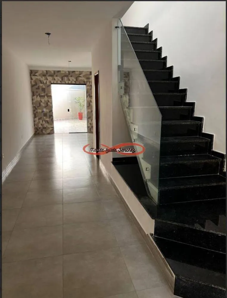 Casa, 3 quartos, 100 m² - Foto 2