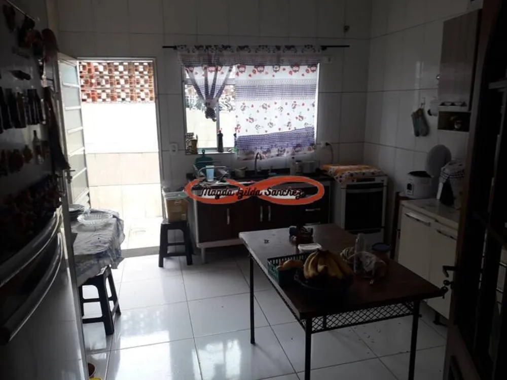 Casa, 2 quartos, 180 m² - Foto 7