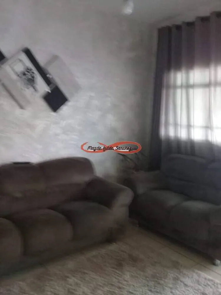 Casa, 5 quartos, 169 m² - Foto 1