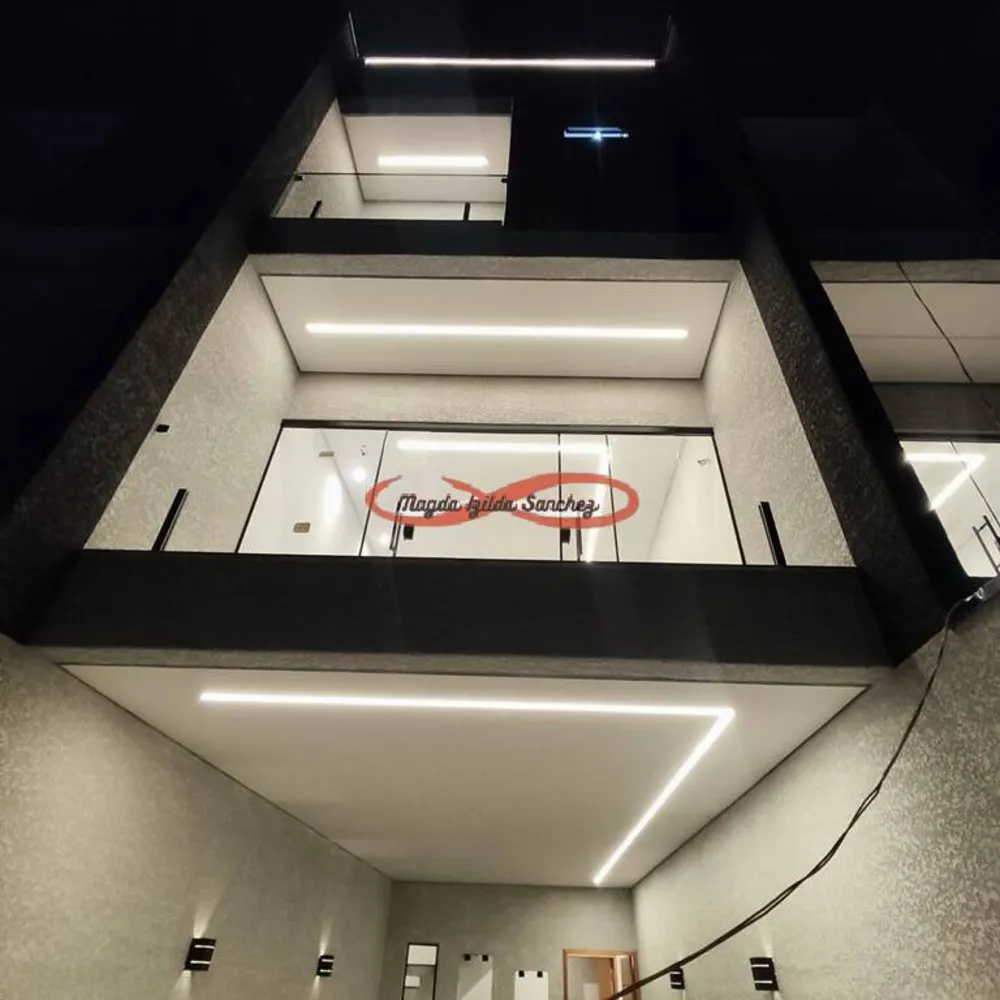 Casa, 3 quartos, 168 m² - Foto 1