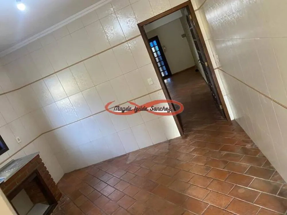 Sobrado, 3 quartos, 177 m² - Foto 2