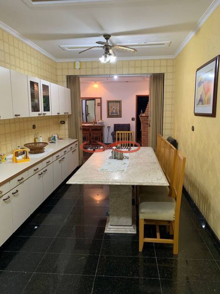 Casa, 3 quartos, 247 m² - Foto 3