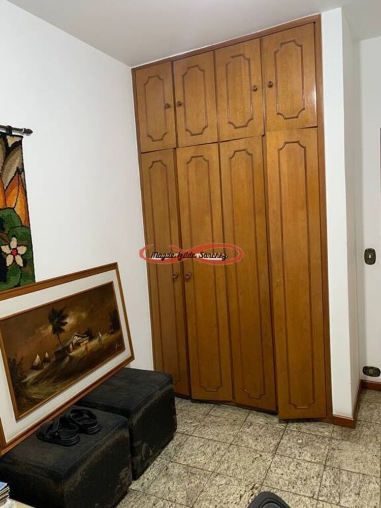 Casa, 3 quartos, 247 m² - Foto 9