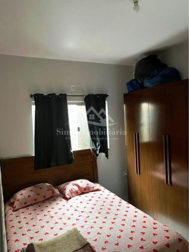 Casa à venda com 2 quartos, 220m² - Foto 4