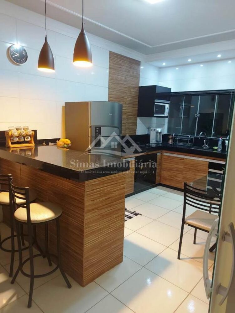 Casa, 4 quartos, 337 m² - Foto 1