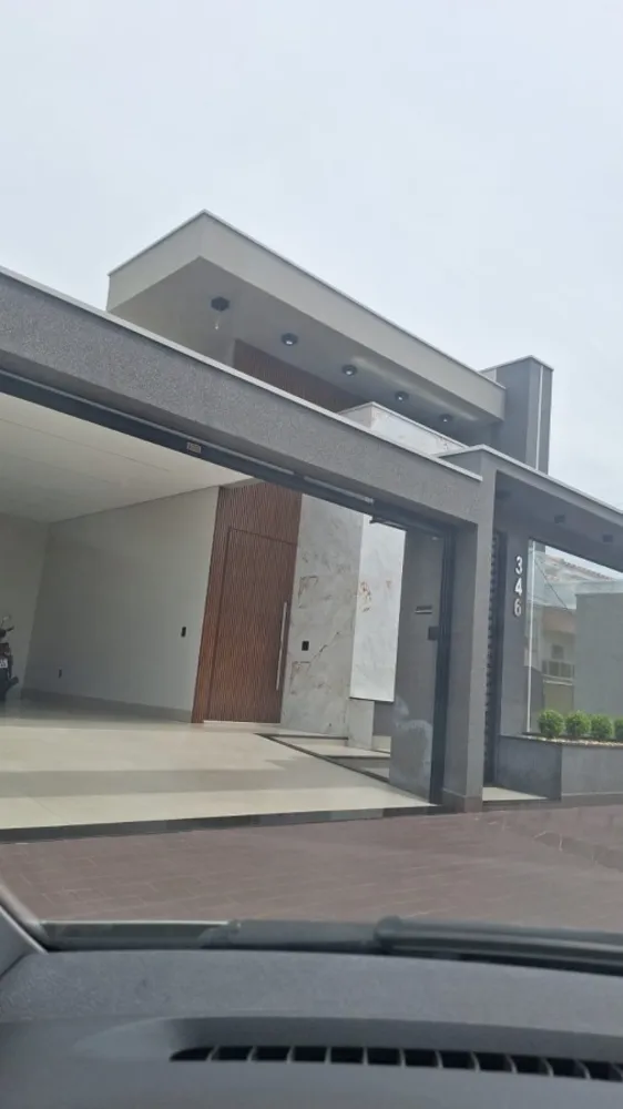 Casa, 3 quartos, 350 m² - Foto 1