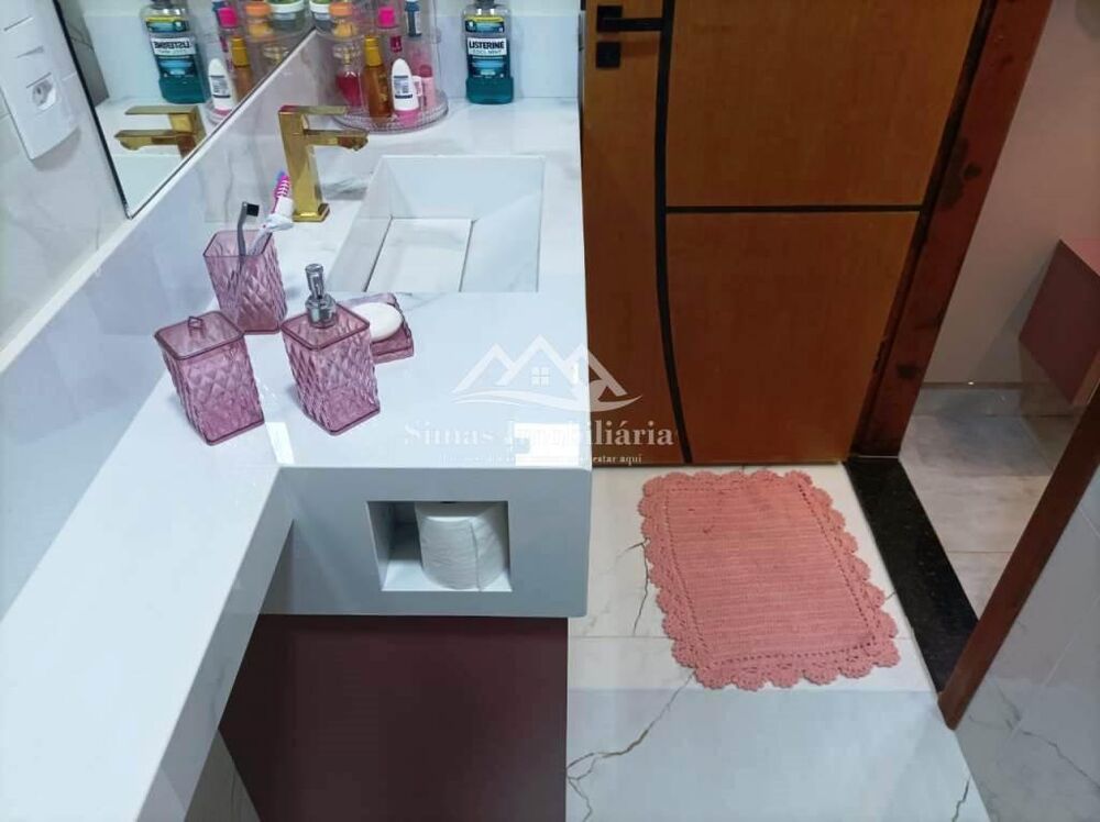 Casa, 3 quartos, 205 m² - Foto 2