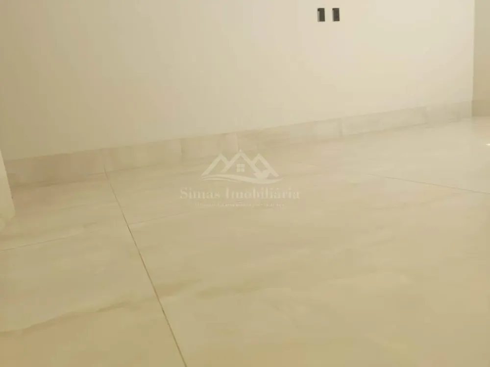 Casa, 3 quartos, 212 m² - Foto 1