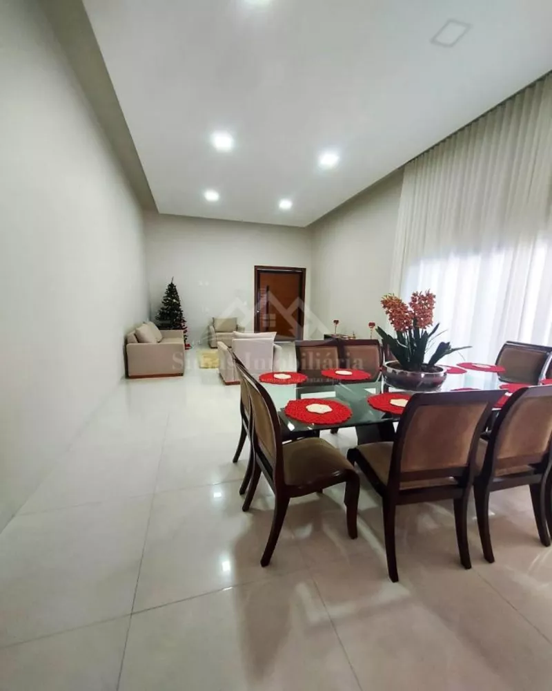 Casa à venda com 3 quartos, 450m² - Foto 2