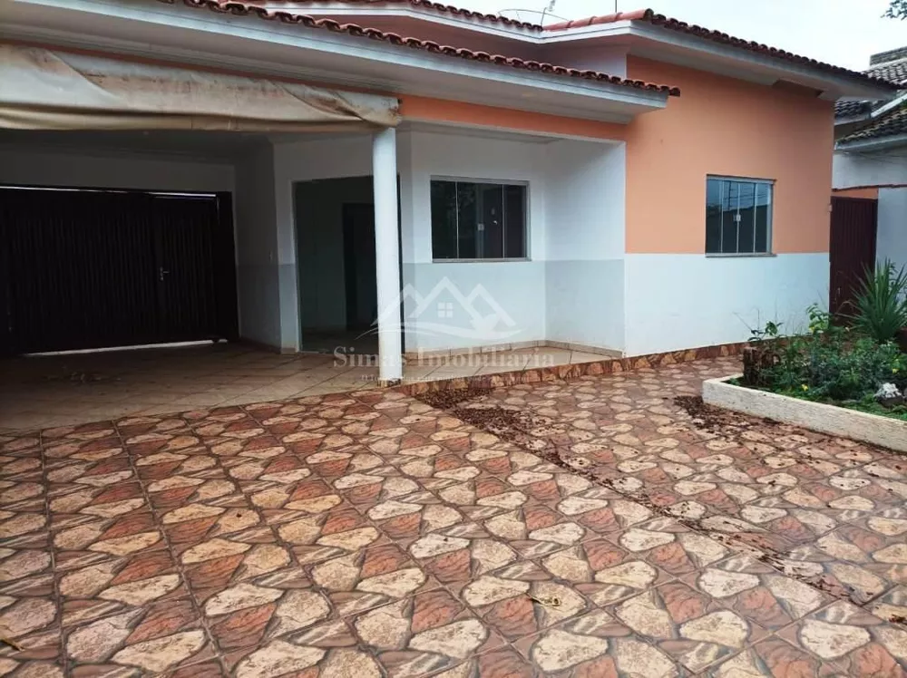 Casa à venda com 4 quartos, 400m² - Foto 1