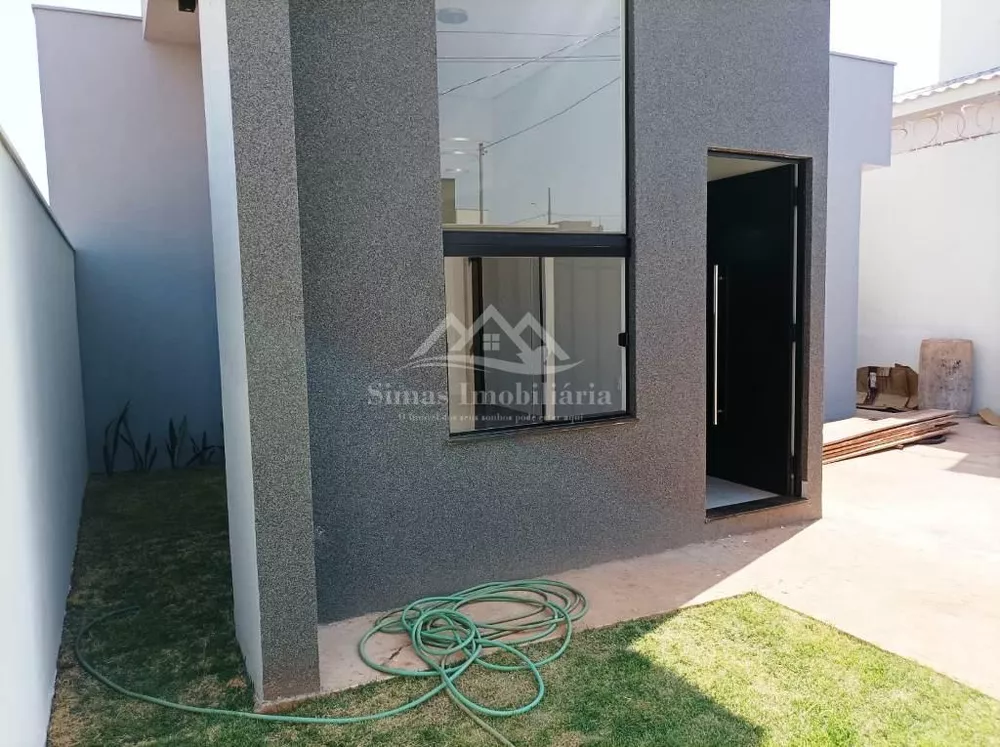 Casa à venda com 3 quartos, 210m² - Foto 5