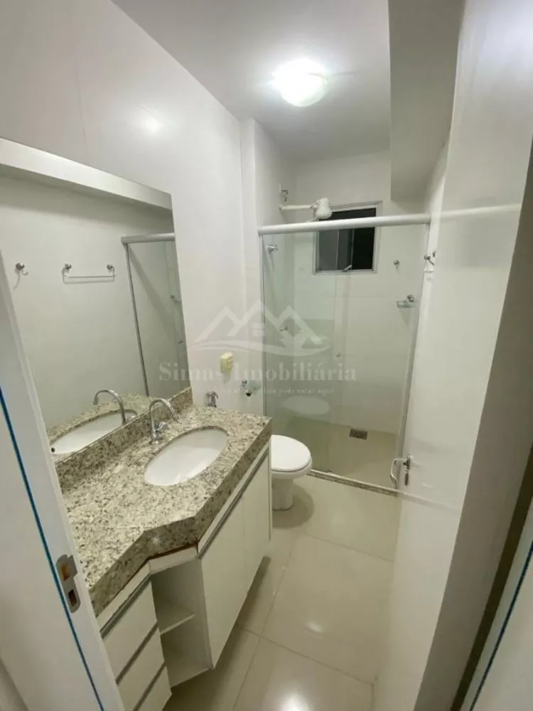 Apartamento à venda com 2 quartos, 65m² - Foto 4