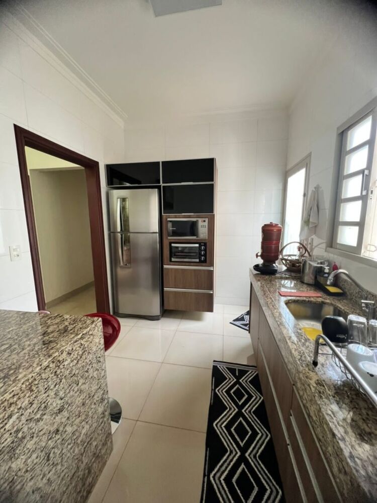 Casa, 3 quartos, 160 m² - Foto 2