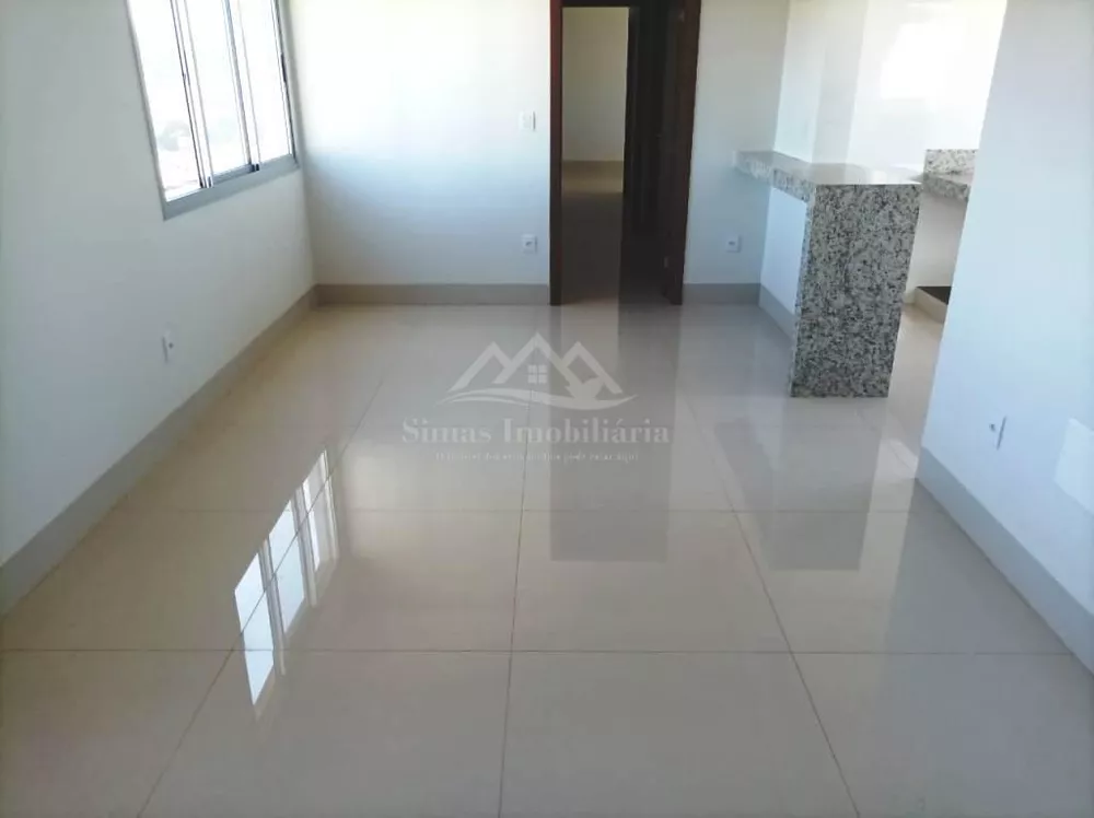 Apartamento à venda com 3 quartos, 110m² - Foto 1