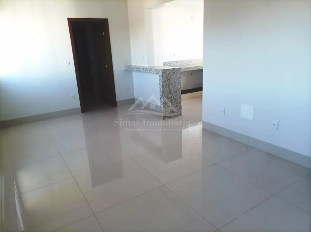 Apartamento à venda com 3 quartos, 110m² - Foto 2