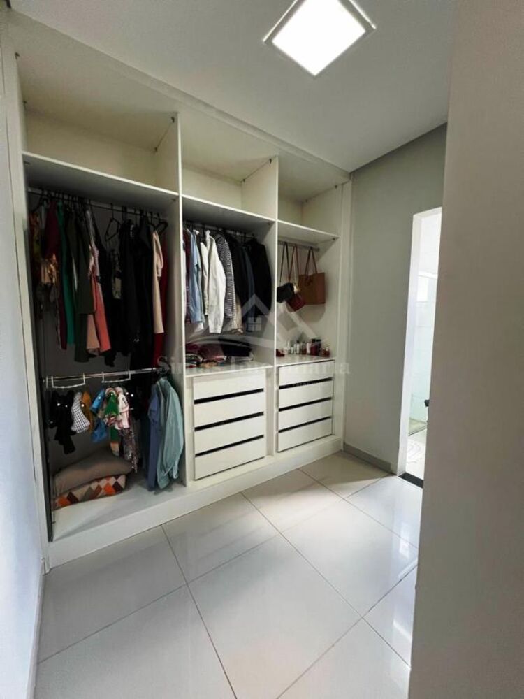 Casa, 3 quartos, 300 m² - Foto 2