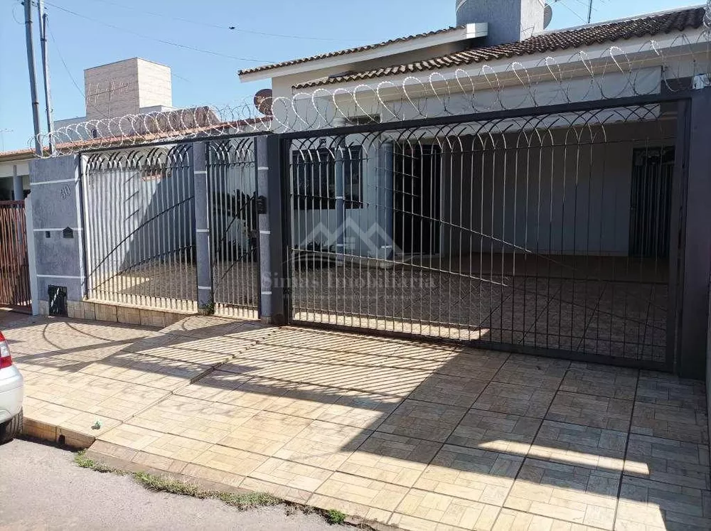 Casa à venda com 3 quartos, 251m² - Foto 2