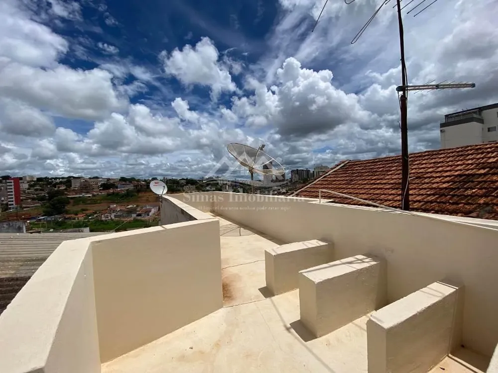 Casa, 3 quartos, 200 m² - Foto 3