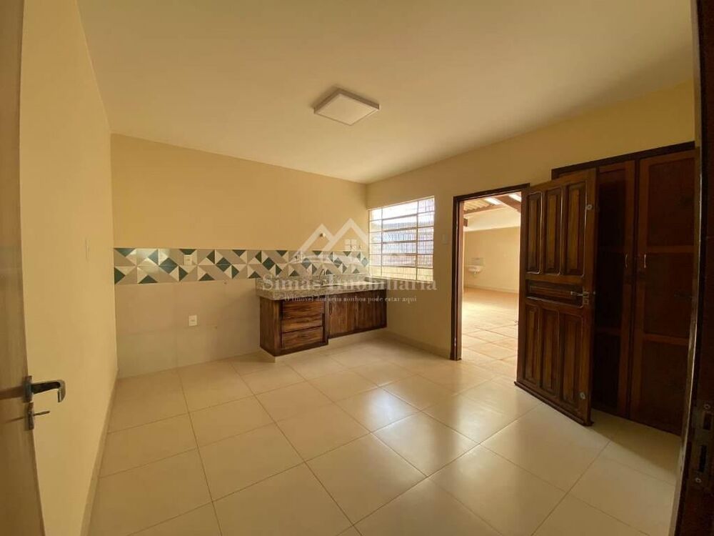 Casa, 3 quartos, 200 m² - Foto 3