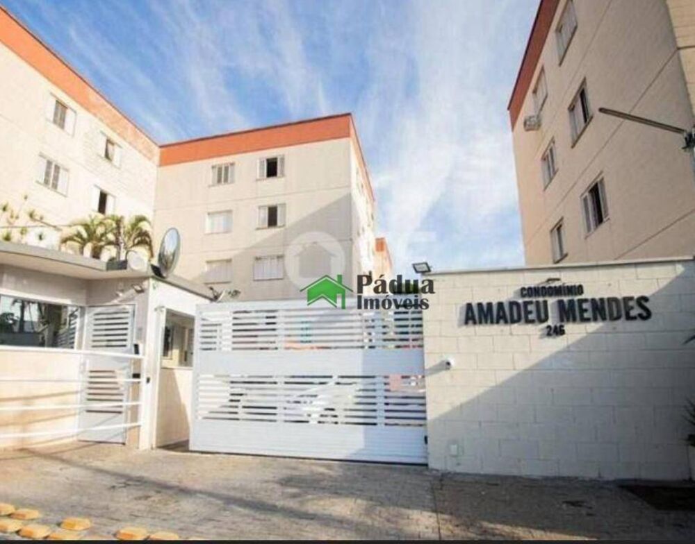 Apartamento à venda com 2 quartos, 62m² - Foto 1