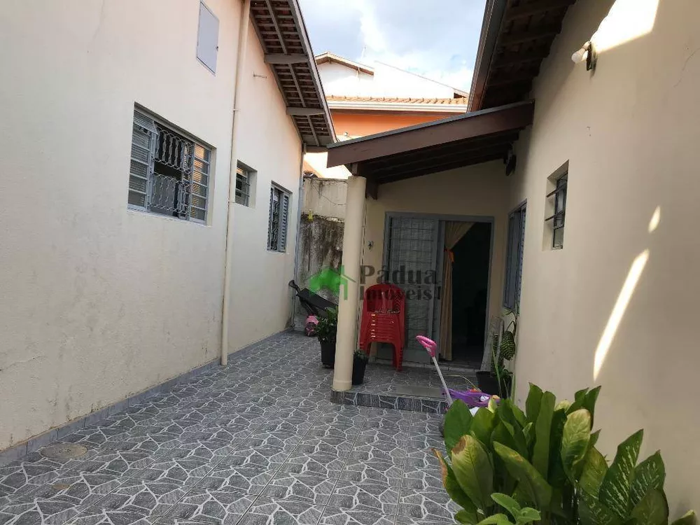 Casa à venda com 2 quartos, 164m² - Foto 1