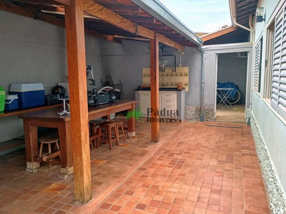 Casa, 3 quartos, 268 m² - Foto 1