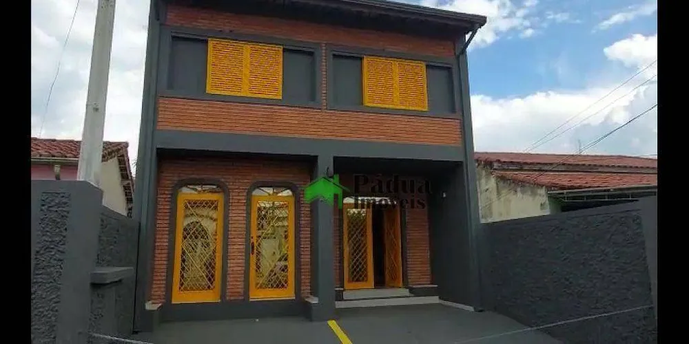 Casa, 4 quartos, 226 m² - Foto 1