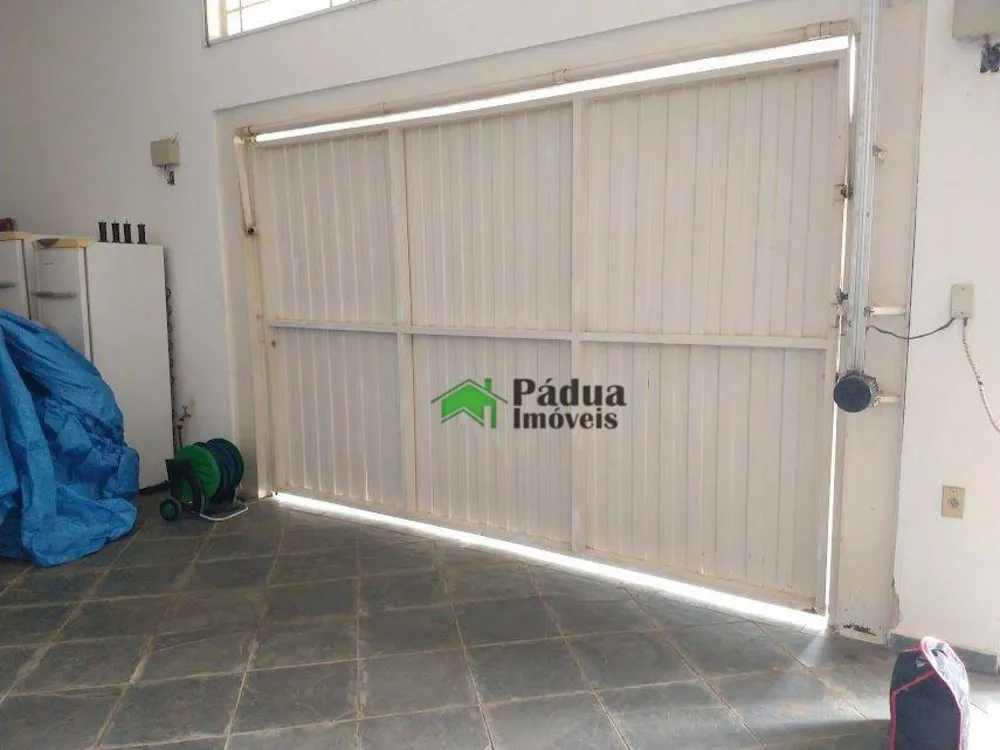 Casa, 4 quartos, 630 m² - Foto 2