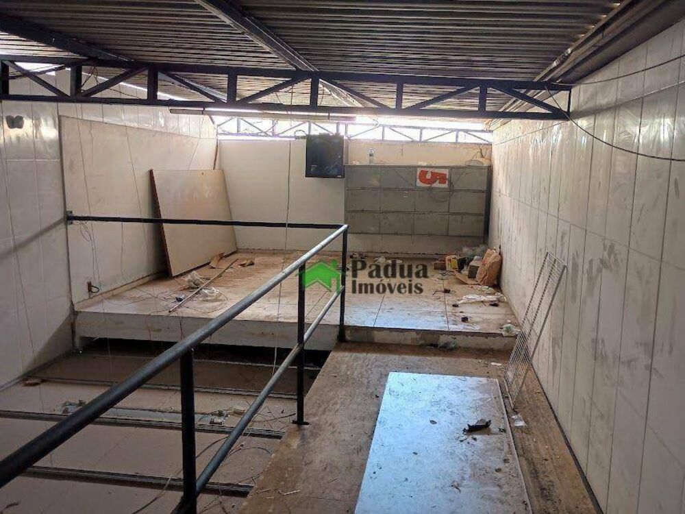 Loja-Salão para alugar, 351m² - Foto 2