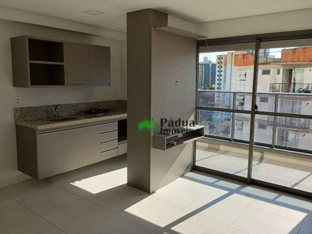 Apartamento para alugar com 1 quarto, 50m² - Foto 1