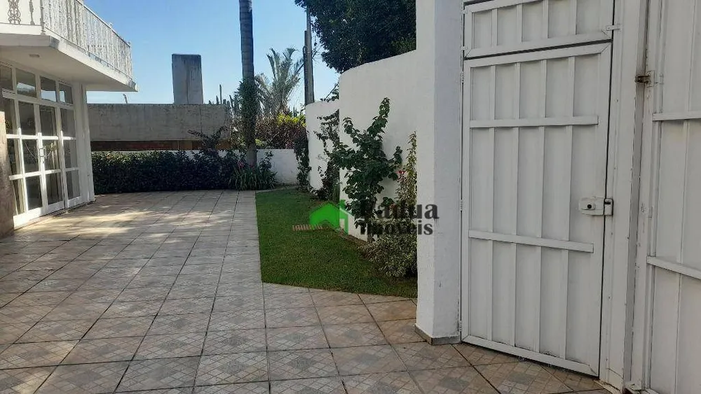 Casa, 4 quartos, 319 m² - Foto 4