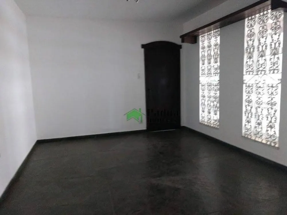 Casa, 3 quartos, 233 m² - Foto 3