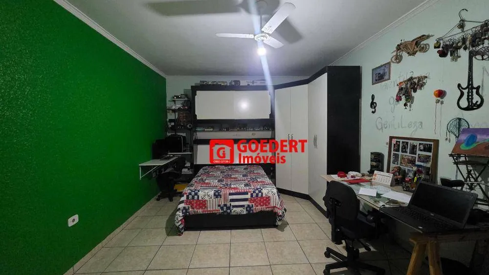 Sobrado, 3 quartos, 222 m² - Foto 13
