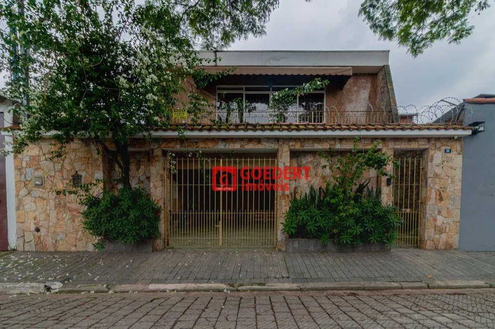Casa, 4 quartos, 211 m² - Foto 1