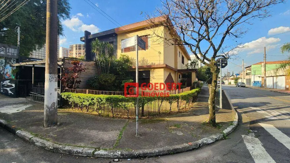 Sobrado, 3 quartos, 239 m² - Foto 5