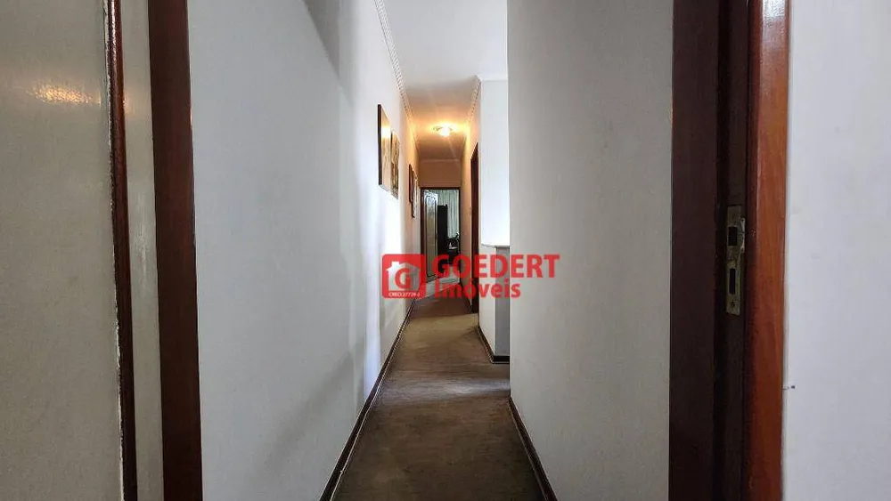 Sobrado, 3 quartos, 239 m² - Foto 6