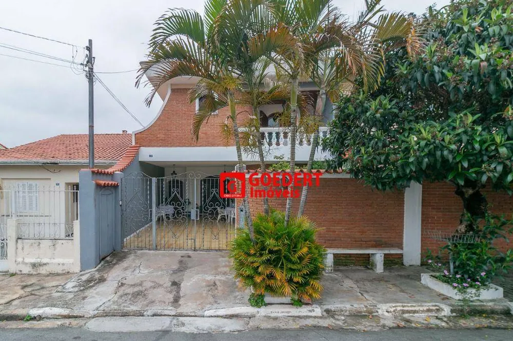 Sobrado, 3 quartos, 282 m² - Foto 3