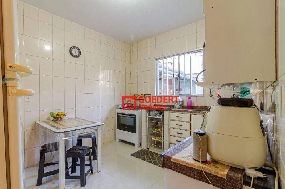 Casa, 2 quartos, 548 m² - Foto 2
