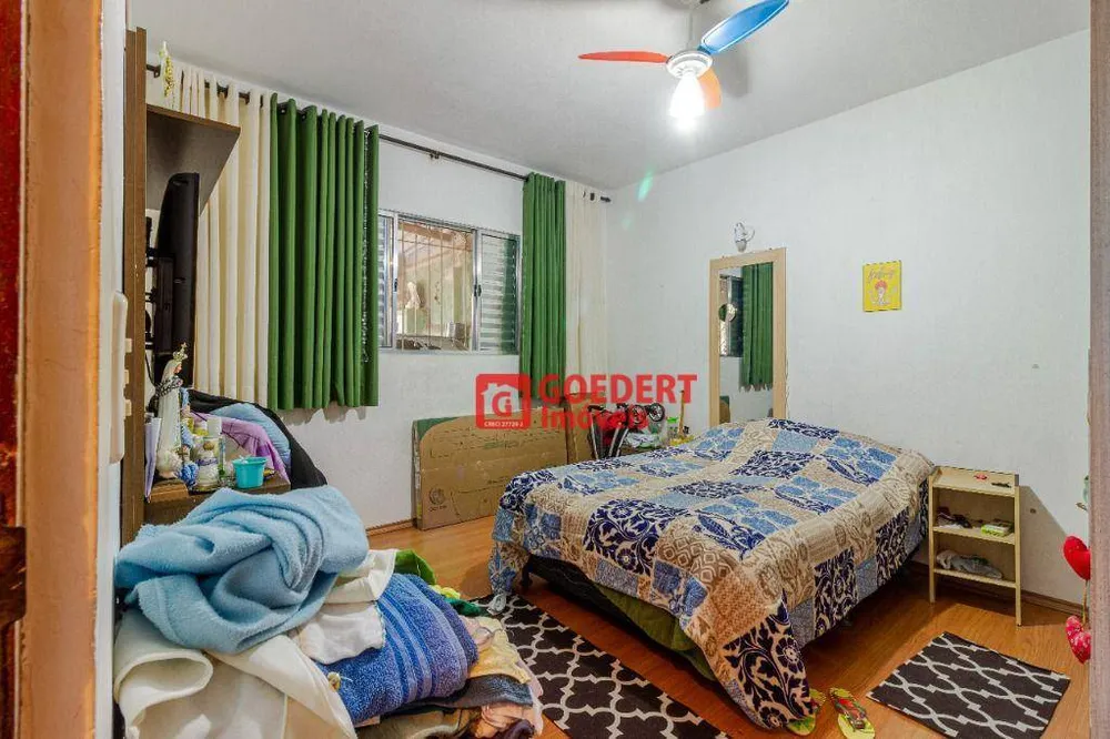 Casa, 2 quartos, 548 m² - Foto 1