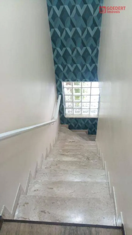Sobrado, 3 quartos, 205 m² - Foto 1