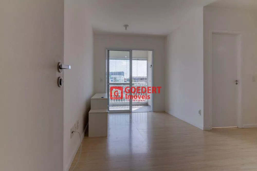 Apartamento à venda com 2 quartos, 61m² - Foto 1