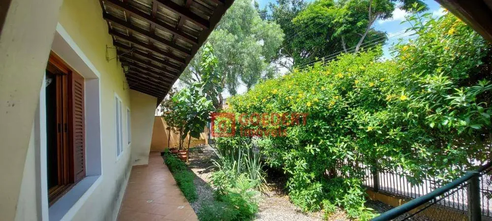 Casa, 3 quartos, 230 m² - Foto 4