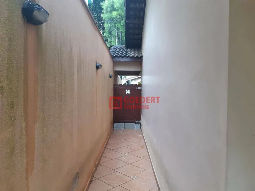 Casa, 3 quartos, 230 m² - Foto 10