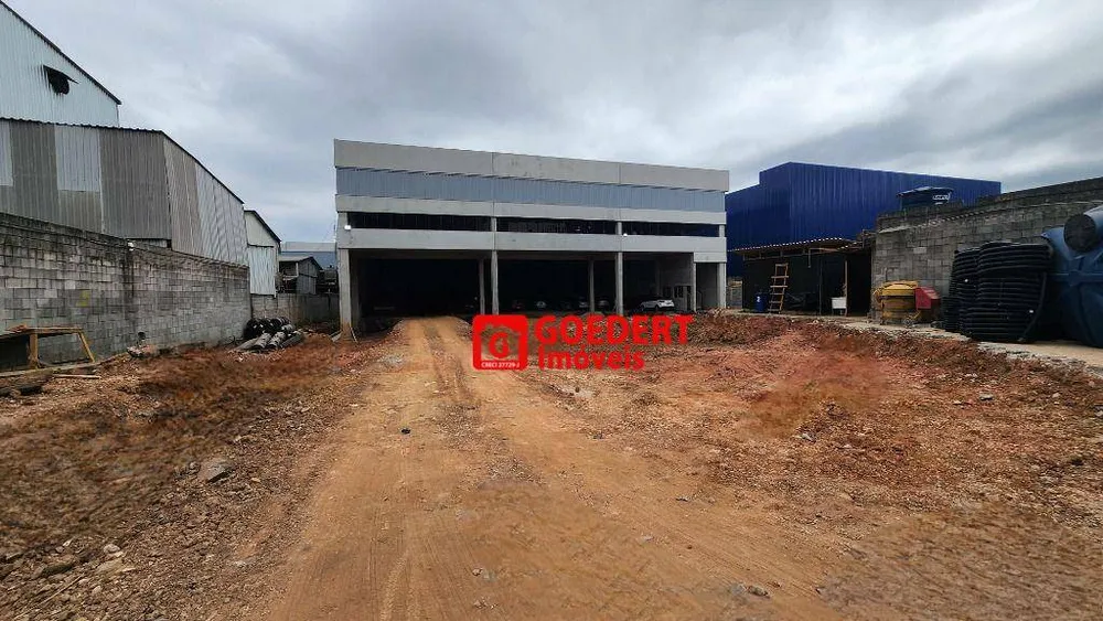 Depósito-Galpão, 2800 m² - Foto 2