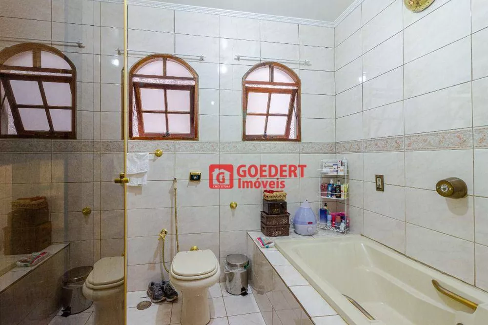 Sobrado à venda com 3 quartos, 208m² - Foto 14