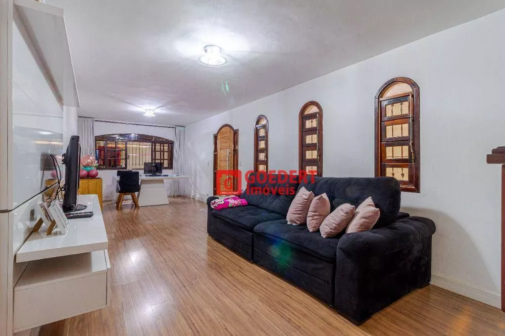 Sobrado à venda com 3 quartos, 208m² - Foto 10