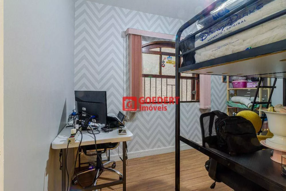 Sobrado à venda com 3 quartos, 208m² - Foto 21