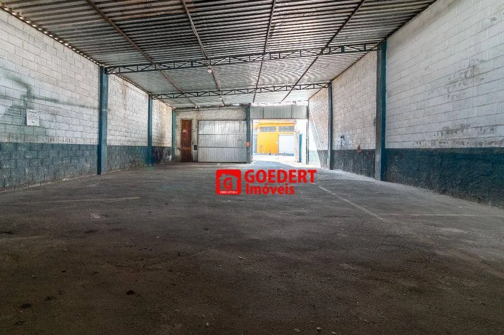 Depósito-Galpão, 240 m² - Foto 3