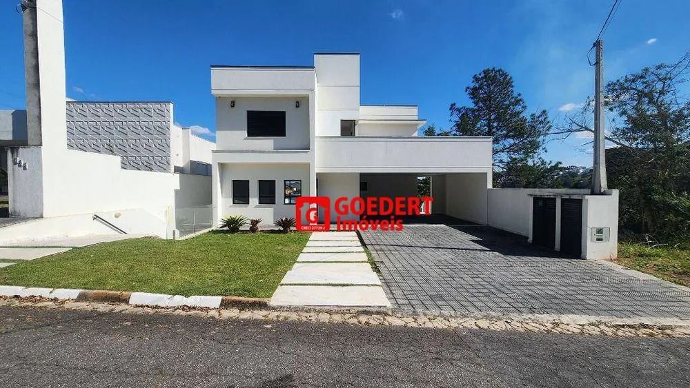 Sobrado, 3 quartos, 300 m² - Foto 1