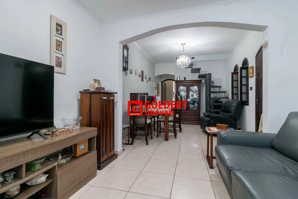 Sobrado, 3 quartos, 161 m² - Foto 2